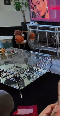 Z gallery  Abigail coffee table