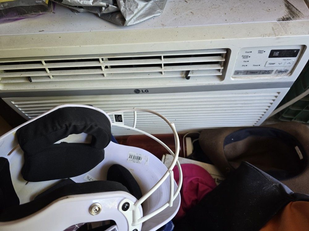 LG 15k Btu Lw1514 ER AC AIR CONDITIONER