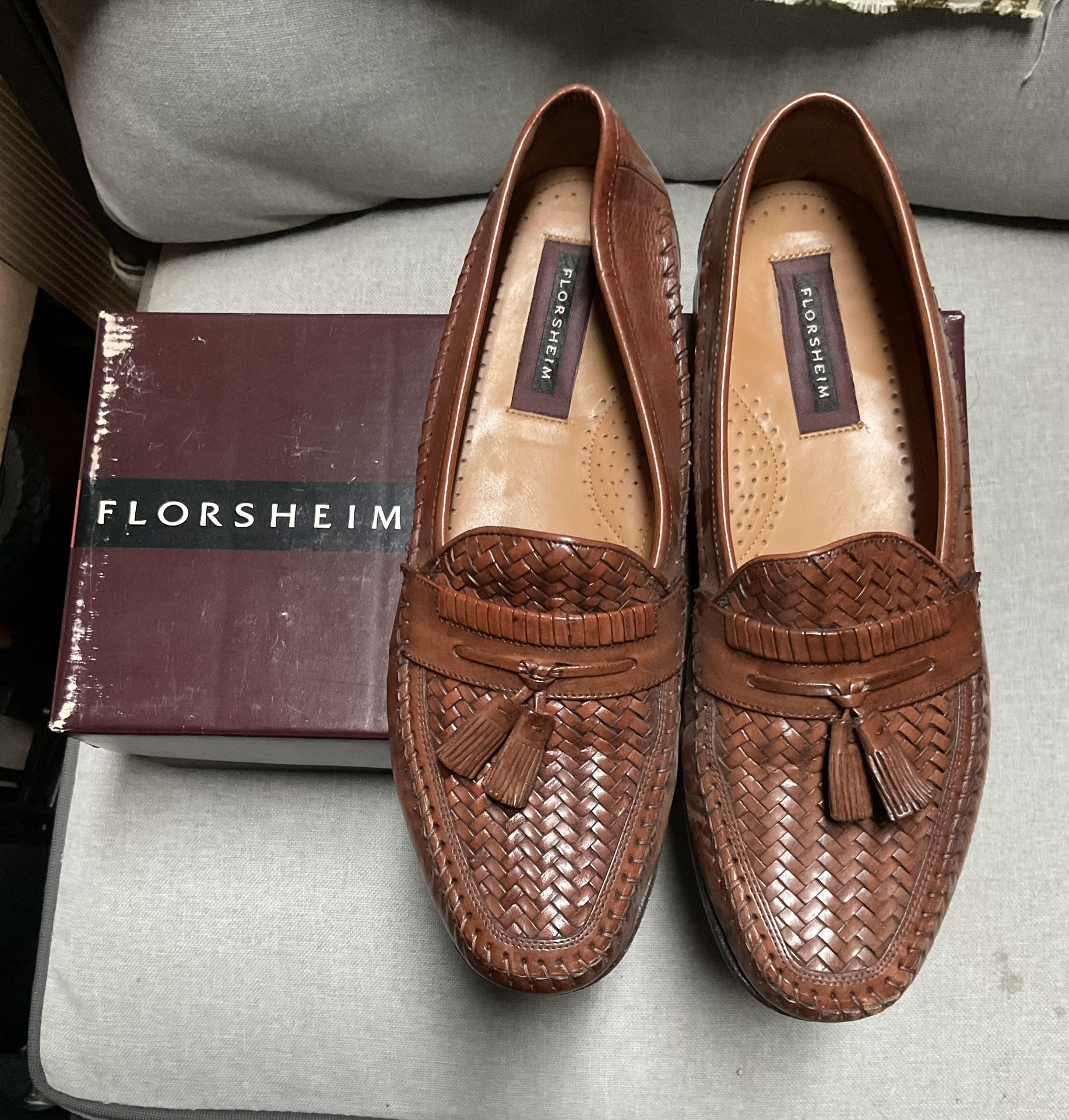 Florsheim Bowman Shoes size 9.5 DB color Cognac- Nice - Dads Estate
