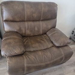 Beautiful And Comfortable Recliner With USB Charger