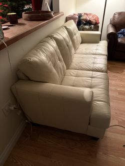 White Leather Couch Set