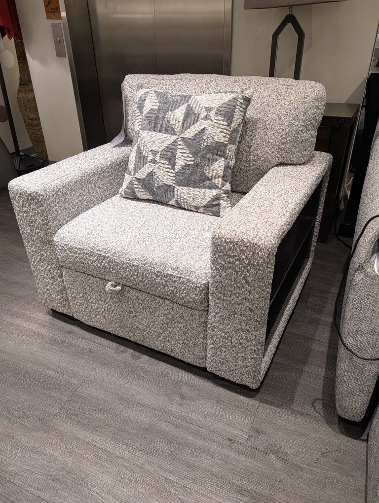 Accent chair