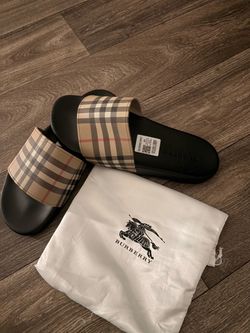 Burberry Vintage Check Slide Sandals