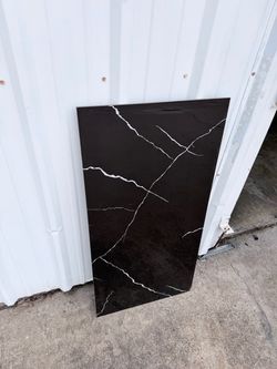 24”x48” Porcelain Tile Glossy