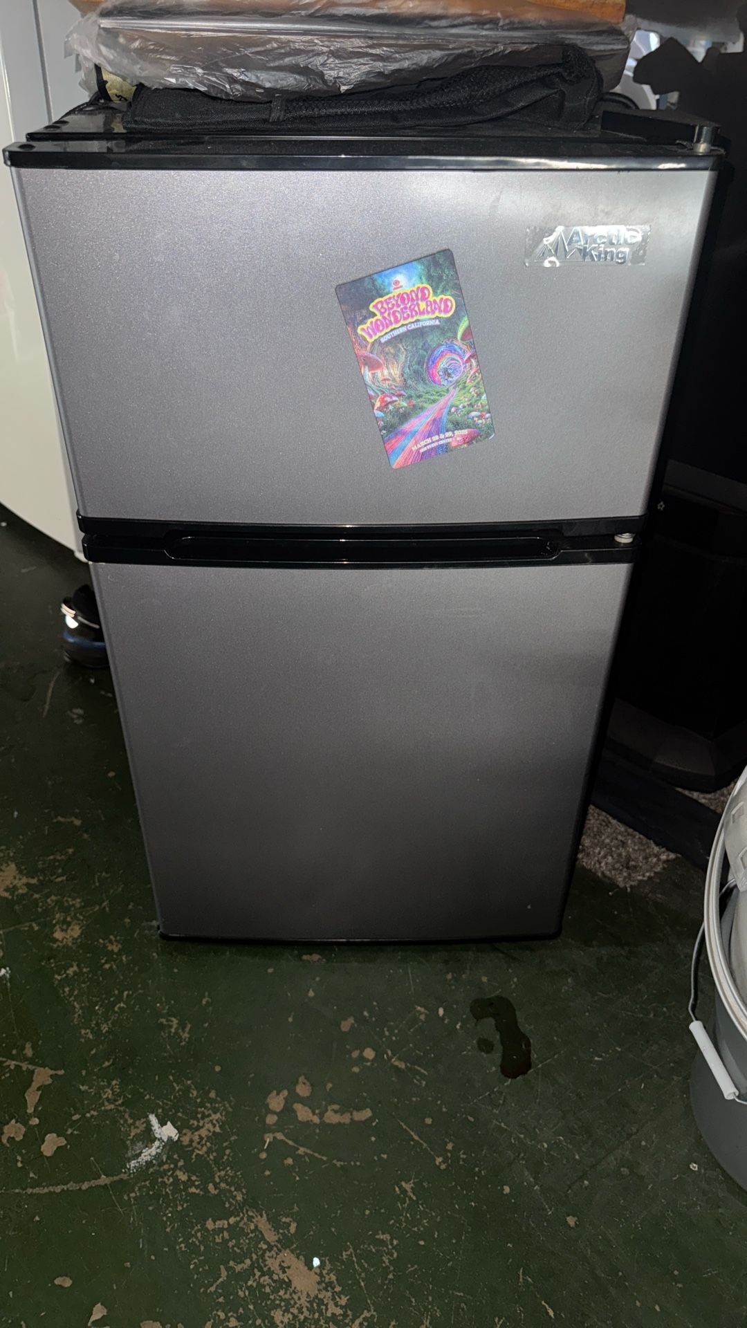 Artic King Mini Fridge