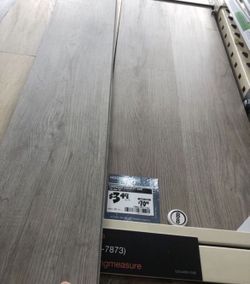 vinyl flooring with underlayment attached 5 M