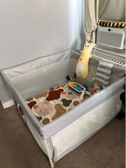 Oversized  Play pen