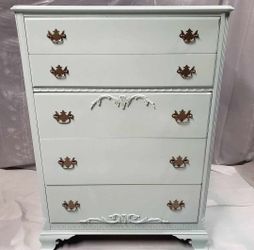 Vintage Dresser 