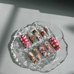 Handmade / Handpainted Gel Press On Nails 