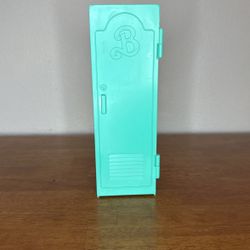 Vintage Barbie Doll Locker