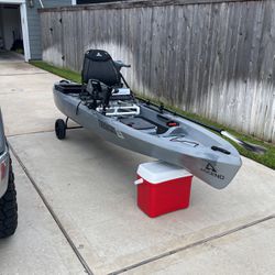 Ascend 12ft Fishing kayak W/ 55lb Thrust Trolling Motor and Accessories for  Sale in Sienna Plant, TX - OfferUp