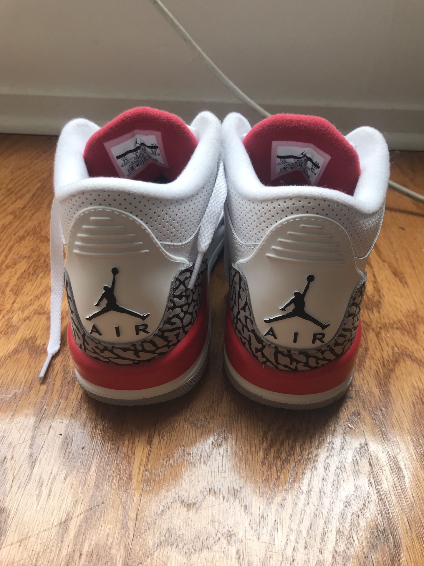 Kids Jordan retro threes cement size 7