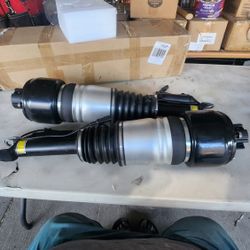 MERCEDES BENZ Airmatic - 2 Struts 