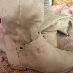 Knee High Slouch Boots - Casual Low Wood Heel - Size 10