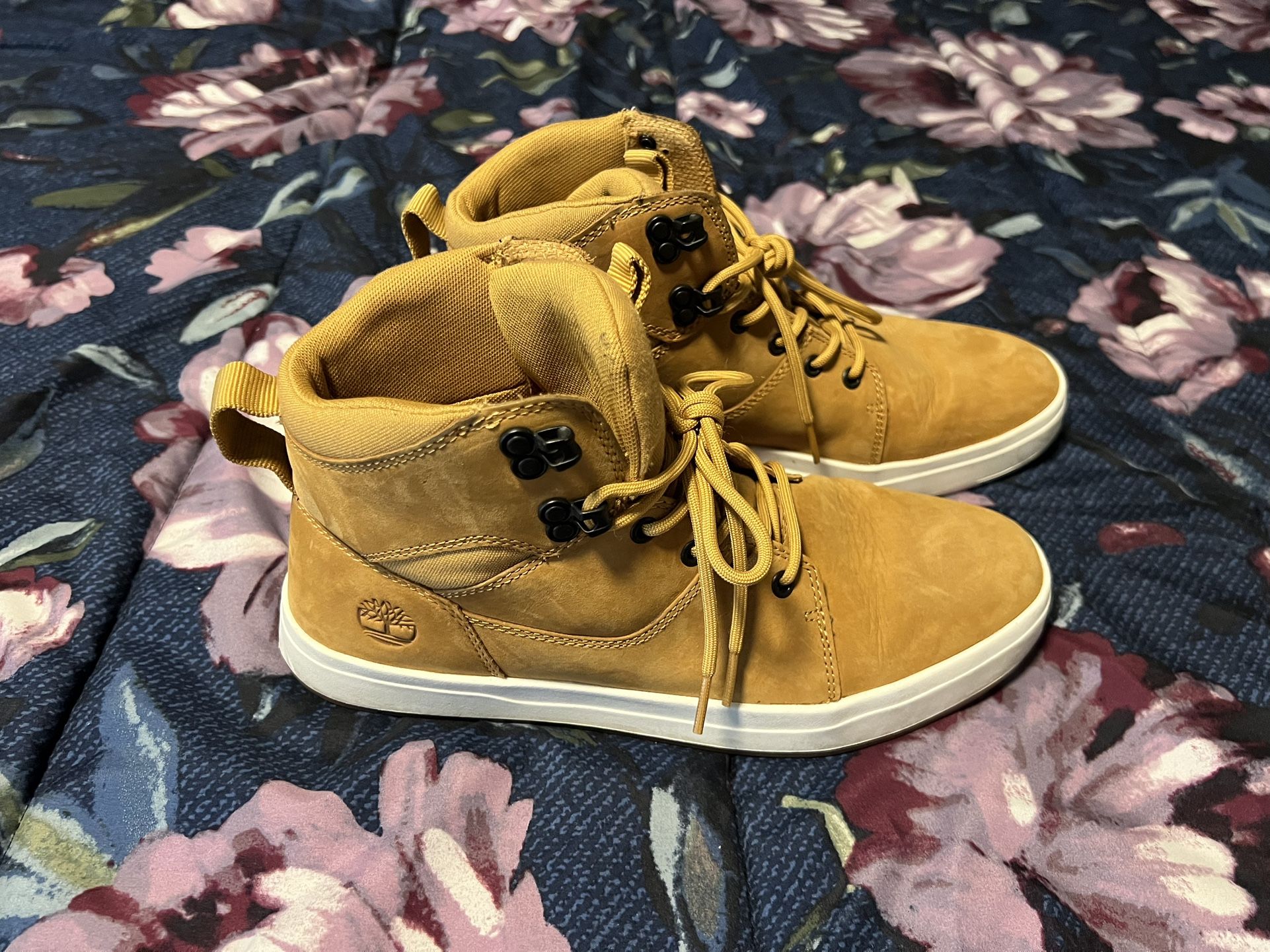 Timberland Chukkas