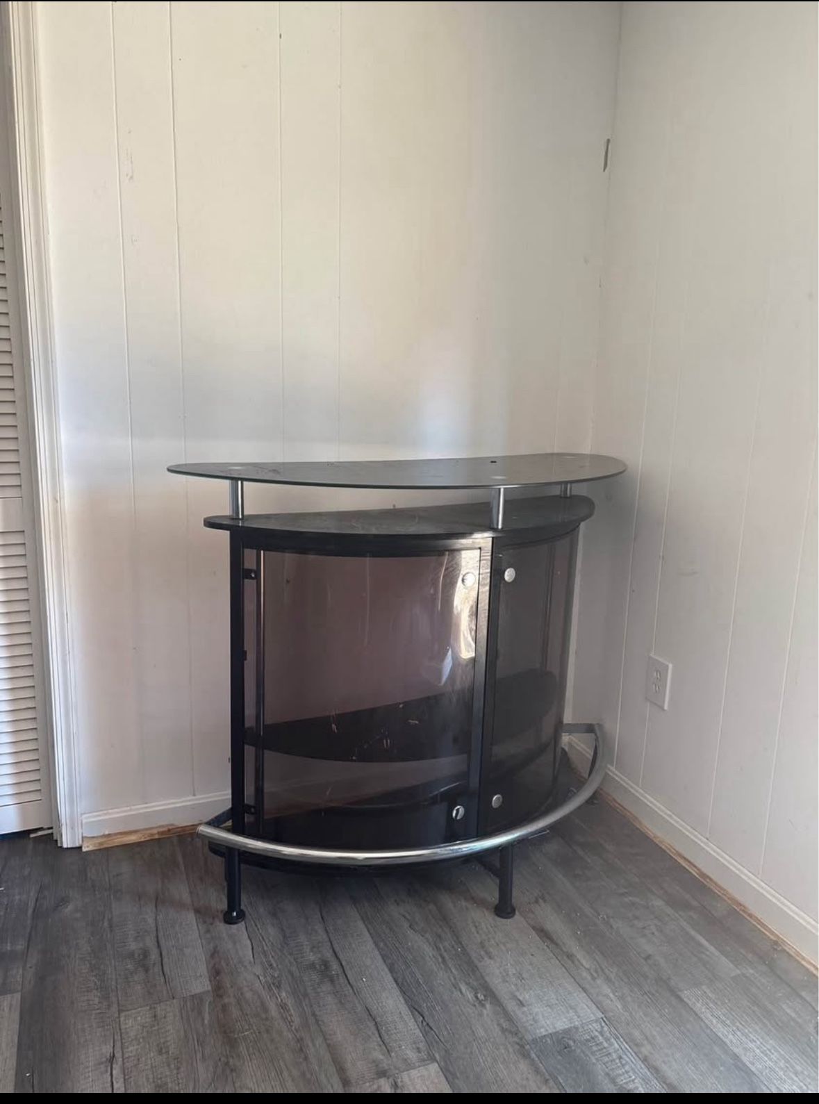 Bar Table