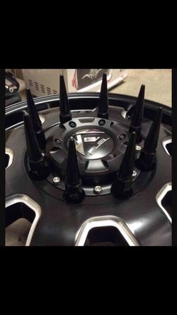 Spike lug kit