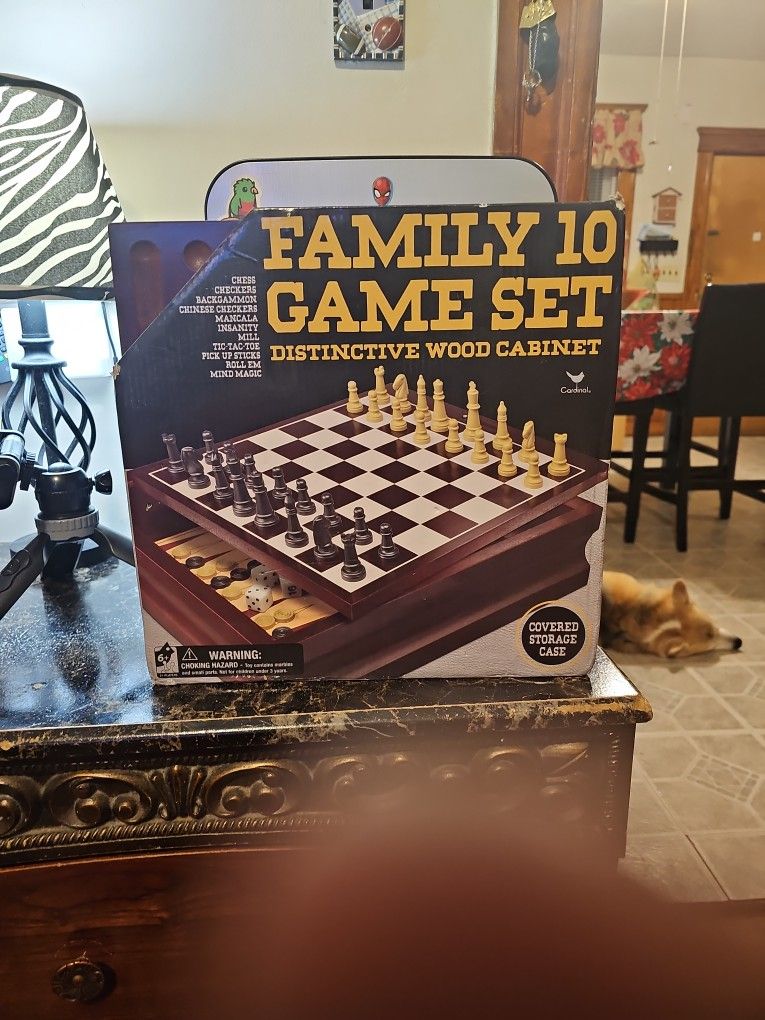 Family 10 Game Set