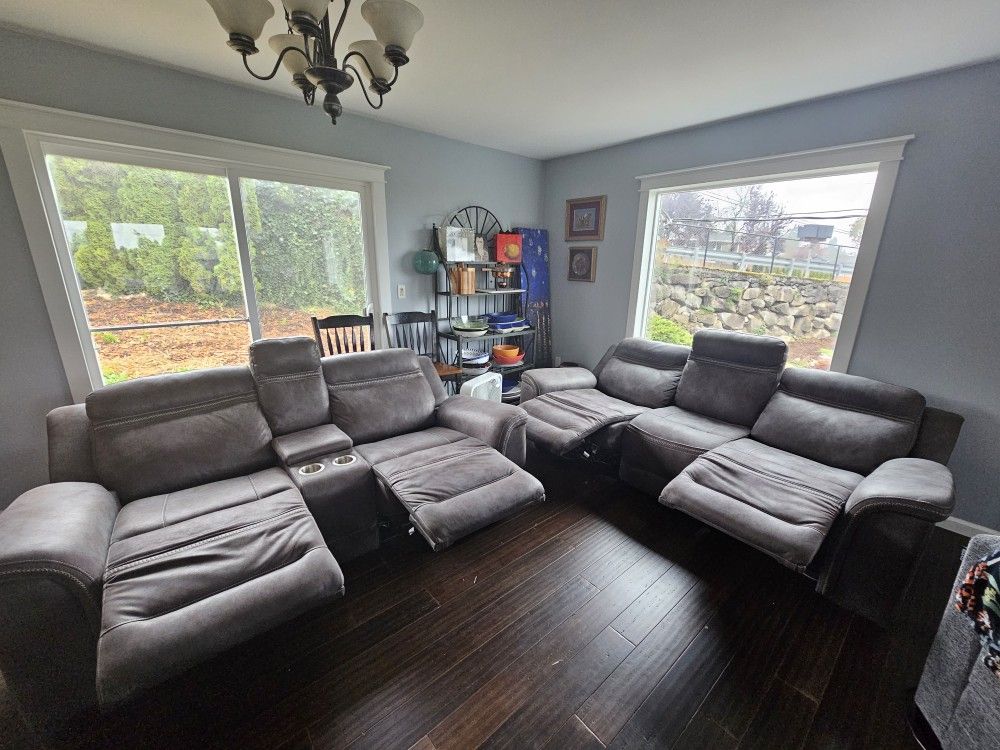 2 Gray , Microfiber, Electric Recliner Couches for Sale in Everett, WA OfferUp
