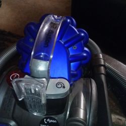Dyson 