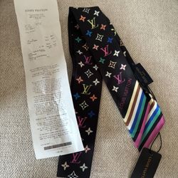 Louis Vutton X TM scarf
