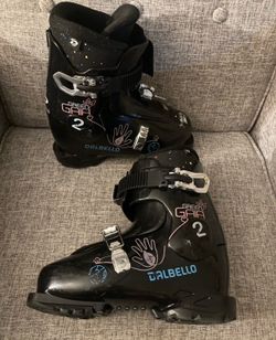 Dalbello Green Gaia 2 Kids Ski Boots Mondo size 21.5, size 3