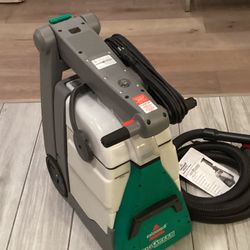 Bissell Big Green Machine With Attachments Xlnt Condition 
