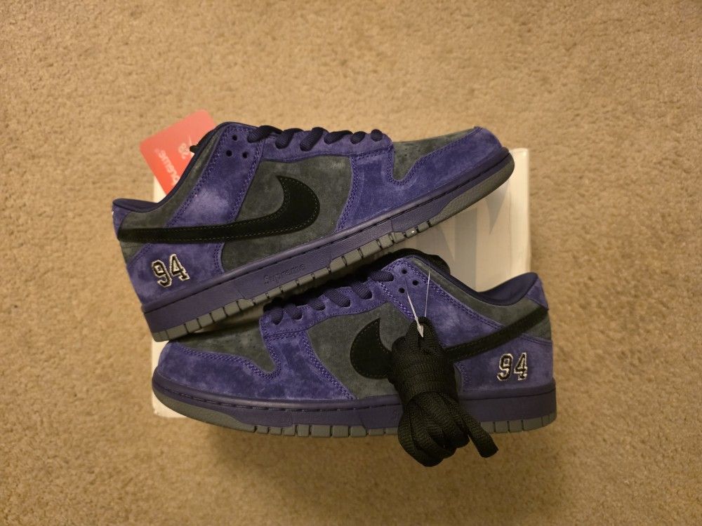 Nike SB Dunk Low Supreme Purple Size 11