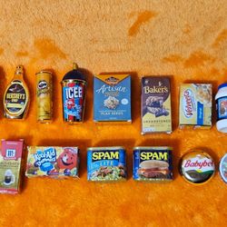 Rare Gold & Metallic Zuru Mini Brand Food Set