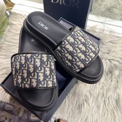 Men’s Sandals 