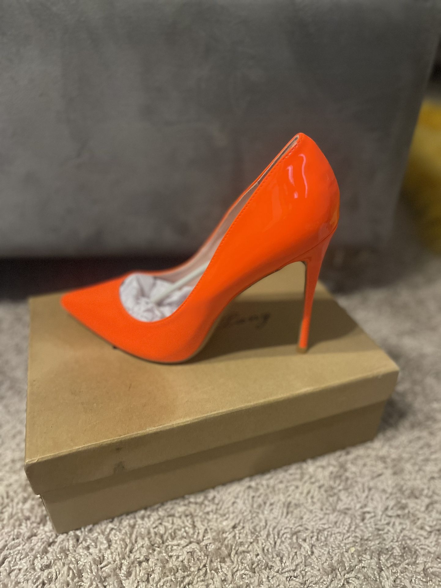 SHOES Look At Price Make An Offer If U Don’t Like The price
