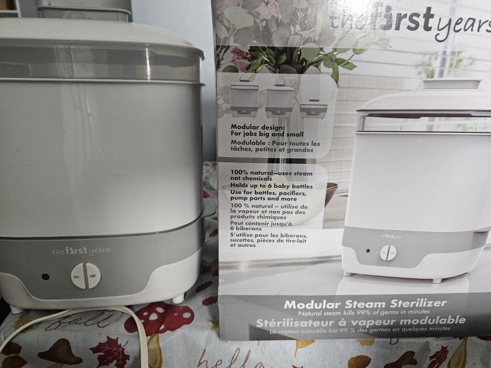 he First Years Modular Baby Bottle Sterilizer - Countertop Bottle Sterilizer - Sanitizes Baby Bottles, Baby Pacifiers, Breast Pump Parts - Baby Bottle