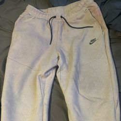 Nike Tech Fleece Sweatpants Large 