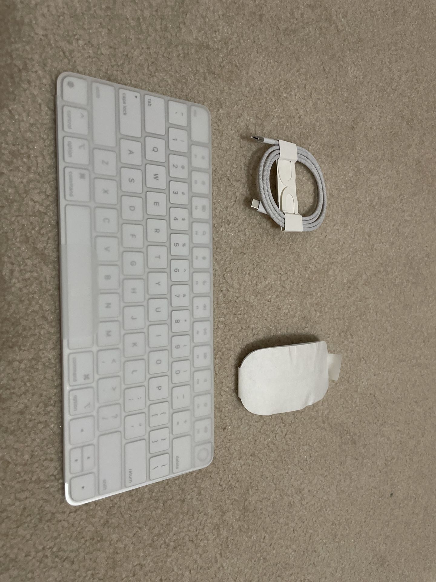 New Apple Keyboard & Mice Combo With TouchID
