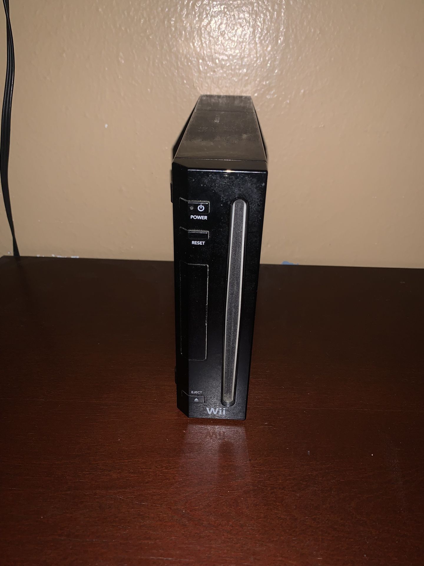 *Need Gone Now* Nintendo Wii Video Game Console In Box Color (Black)
