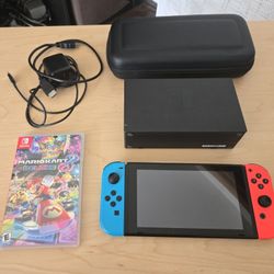 Nintendo Switch + Mario Kart 8