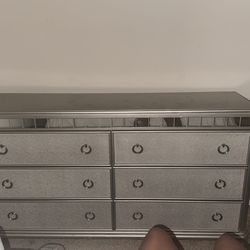 Queen Size Bedframe & Dresser