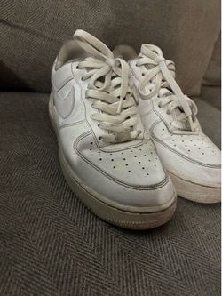 Nike Air Force 1 Blancas – Talla 9 / White Nike Air Force 1 – Size 9