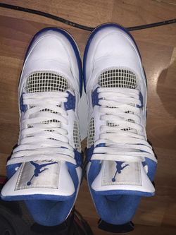 Jordan 4s