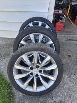 2016 cadillac XTS rims