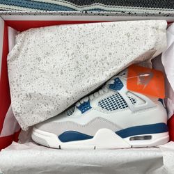 Air Jordan 4 Retro