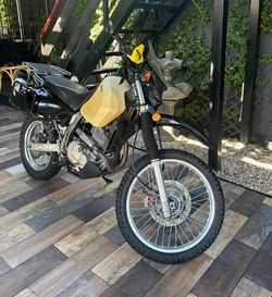 2017 Suzuki DR