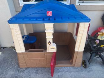 Step 2 playhouse cottage