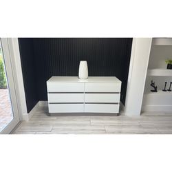White Drawer Dresser