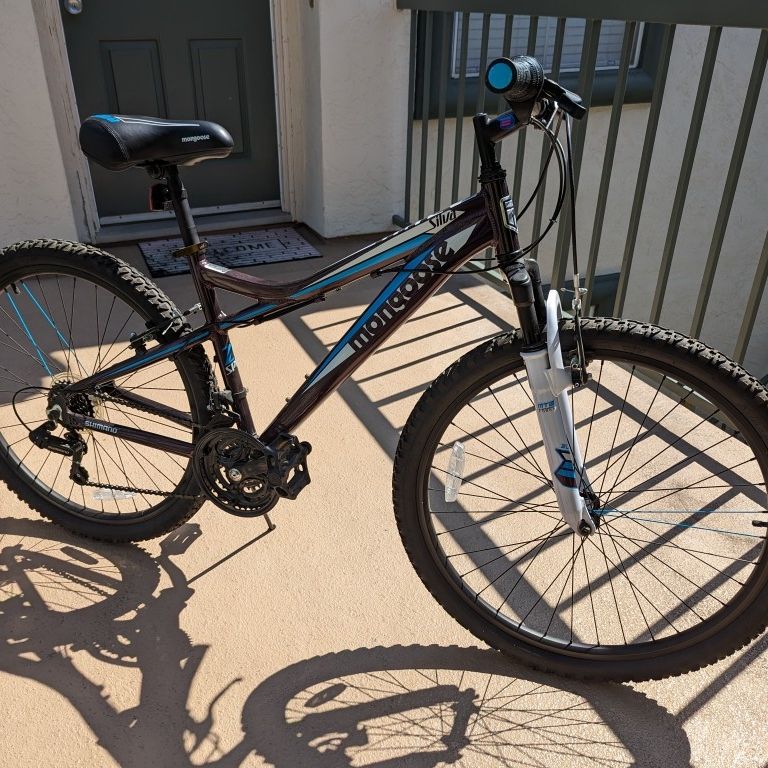 Mongoose Silva Women s Mountain Bike for Sale in San Diego CA OfferUp