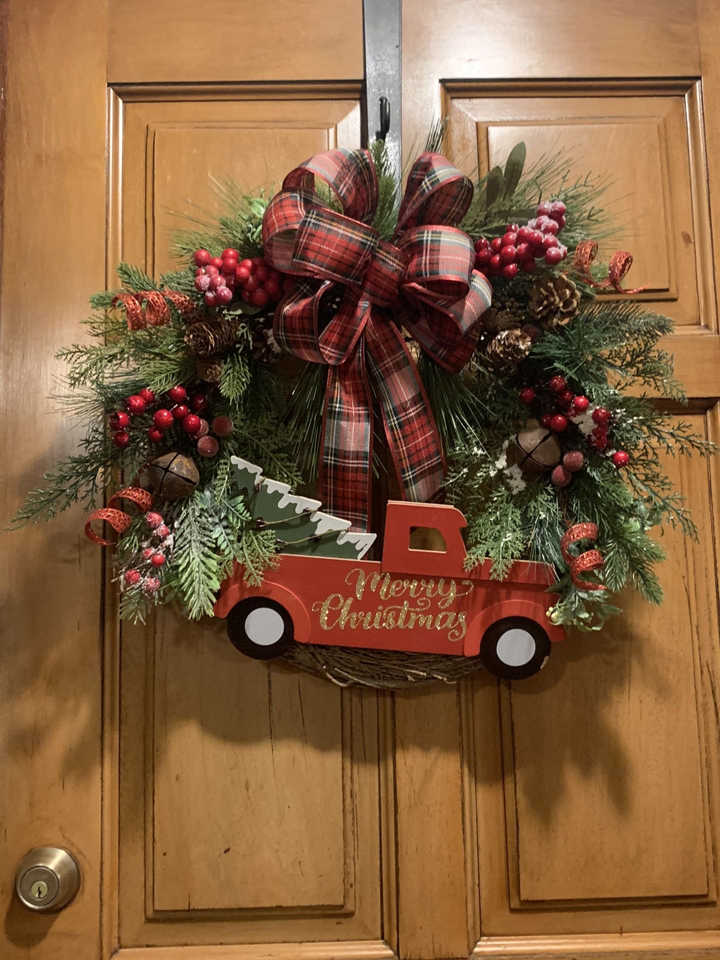 Beautiful Handmade Christmas/Winter Wreath with Red Truck
