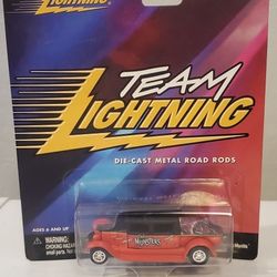 Johnny Lightning 