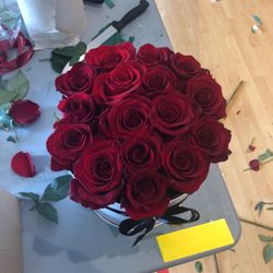 Round Box Rose
