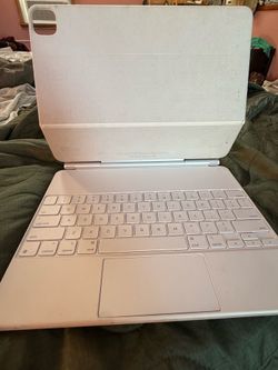 Apple keyboard