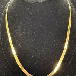 Herringbone necklace